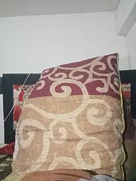 MaximoSualteza777 webcam