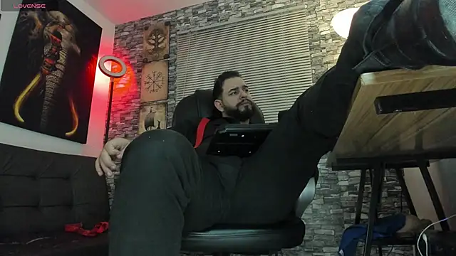 Ethan_Castellano webcam