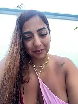 Karlla_Brown webcam