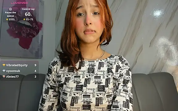 Virgin_Sophia webcam