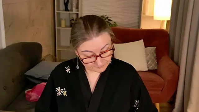 Alexandra_Kind webcam