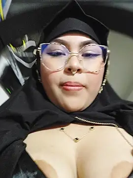 elinaax (F teen) - boobs