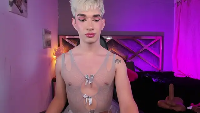 Cherry_zayden_ webcam