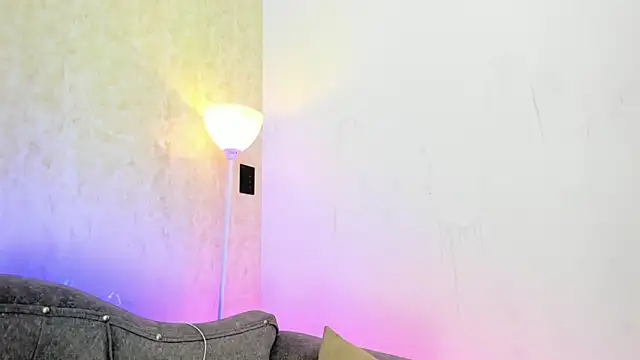 AntoniaSantos webcam