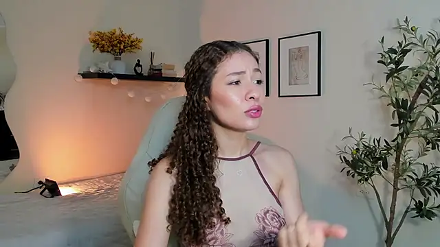 isabella-garcia- webcam