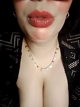 charmoutak_nada webcam