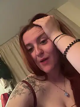 PoppySlut6999 webcam