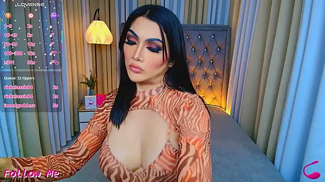 Laureen_Hilton webcam