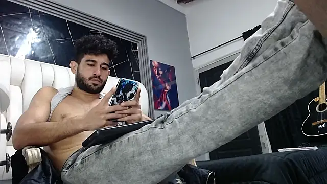 aaron_jones_1 webcam