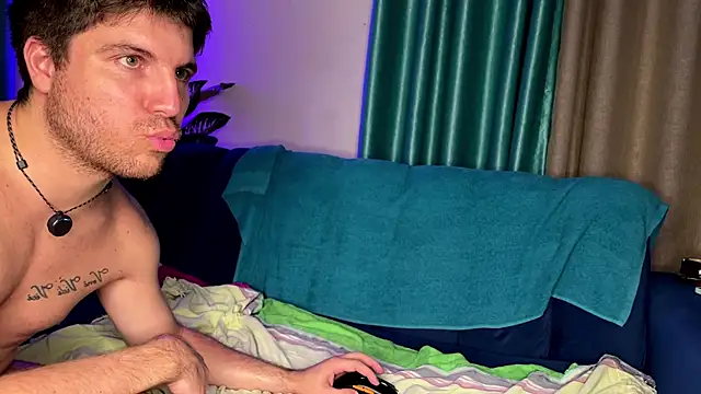 InterracialDream webcam