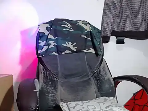 SexyboyHot2000 webcam