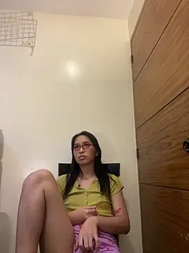 goddess_athena69 (T teen) - cum in public