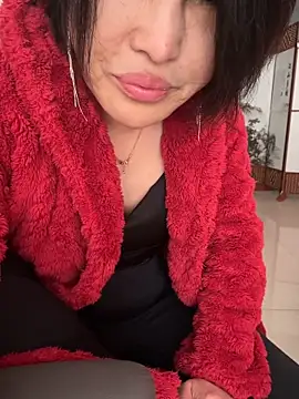 美女luckybaby666999在线直播