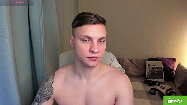 handsome_guy01 webcam