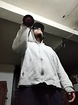 AlexAlejandro13 webcam