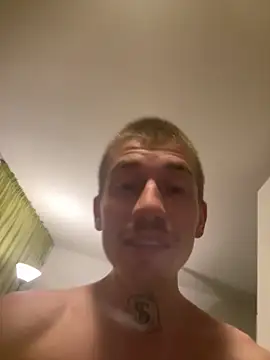 bosnianhot's live cam