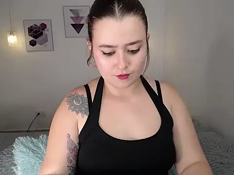 selene_rouse_ webcam