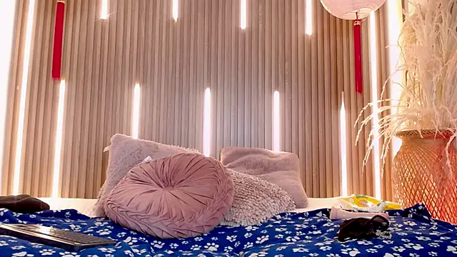 Cristopher_Wild webcam