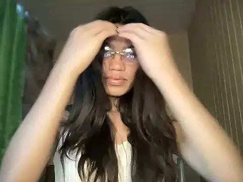 Yourgoddess_jayve webcam