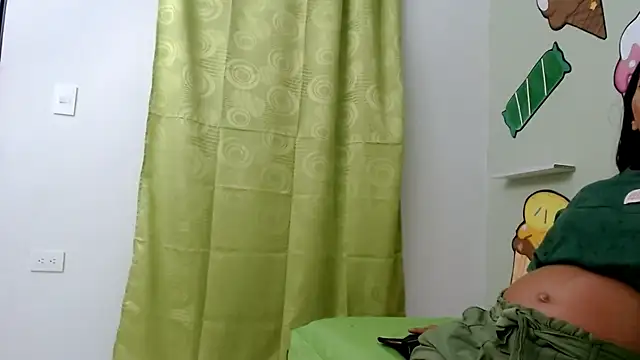 erikaskinny18 webcam