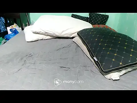 SeductiveNikki webcam