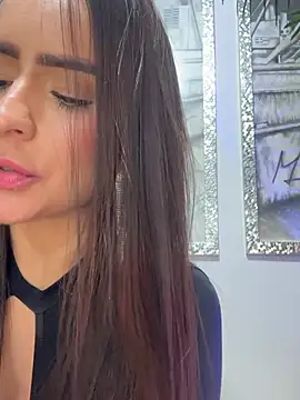 Mau_White live sex cam