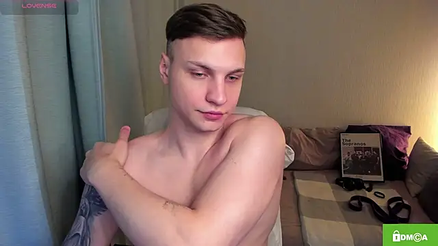 handsome_guy01 webcam