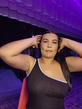 Pretty_Julieta webcam