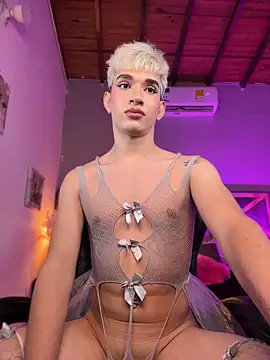 Cherry_zayden_ webcam