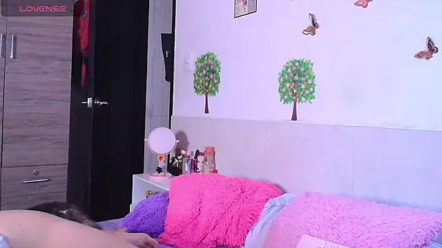 emily_cooper_t webcam