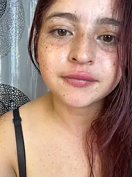 xuxi_xxx (F teen) - put my vagina on top of the cell phone