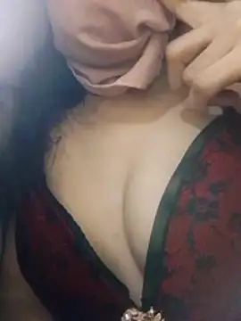 Almas-arabic webcam