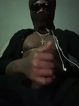 mightydemonxxx - MIGHTYDEMONXXX's free webcam - UK Sex Cams