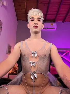 Cherry_zayden_ webcam