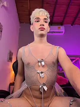 Cherry_zayden_ webcam