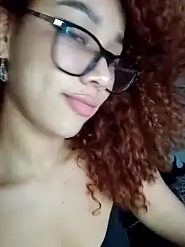 Sienna_brunette webcam