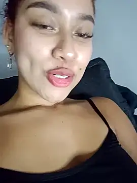 Sienna_brunette webcam