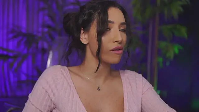 ginavalentinna (F young) - make me scream in pleasure