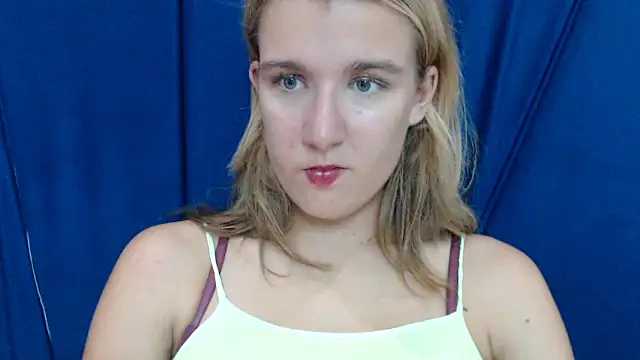 yennyloves (F teen) - Jurkje uit