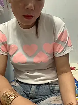 Baby-lovely69 webcam