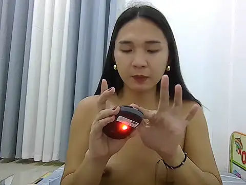 cumslut_selena69 webcam