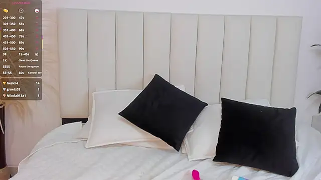 Megan_Brunette2 webcam