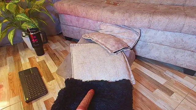 jade_brunnette webcam