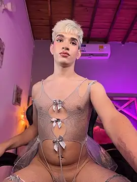 Cherry_zayden_ webcam