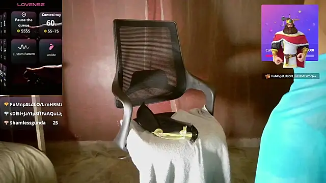 AadhiraNayra webcam