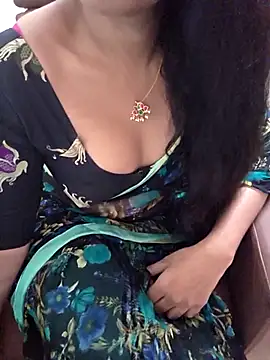 roja-telugu777 (F young) - keep ice cubes on nipples