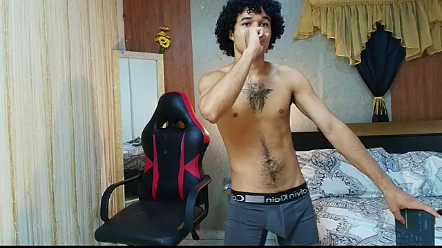 fire_drako_ (M twink) - show cum  😈🥵🥵