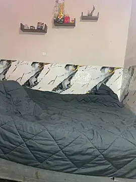 roman_and_jessie webcam