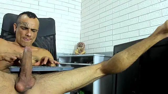 GeorgeZarrate webcam