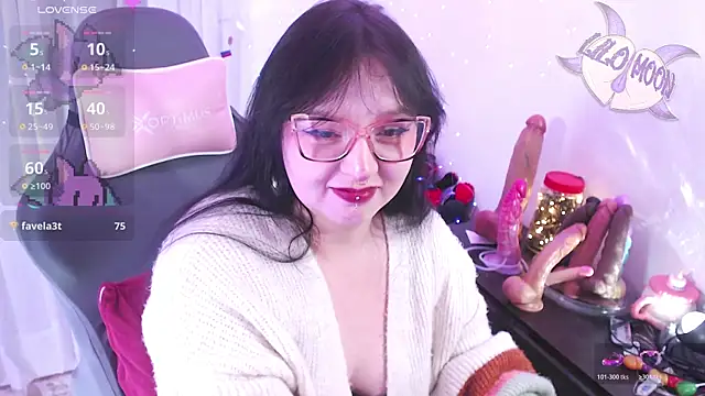 LiloMoon69 webcam